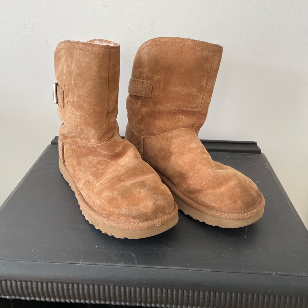 UGG chestnut rhinestone buckle boots size 8